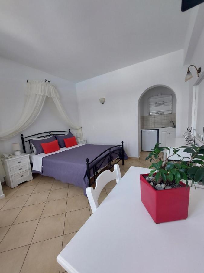 Anthonas Apartments Imerovigli (Santorini) Exterior foto