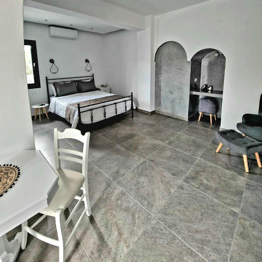Anthonas Apartments Imerovigli (Santorini) Exterior foto